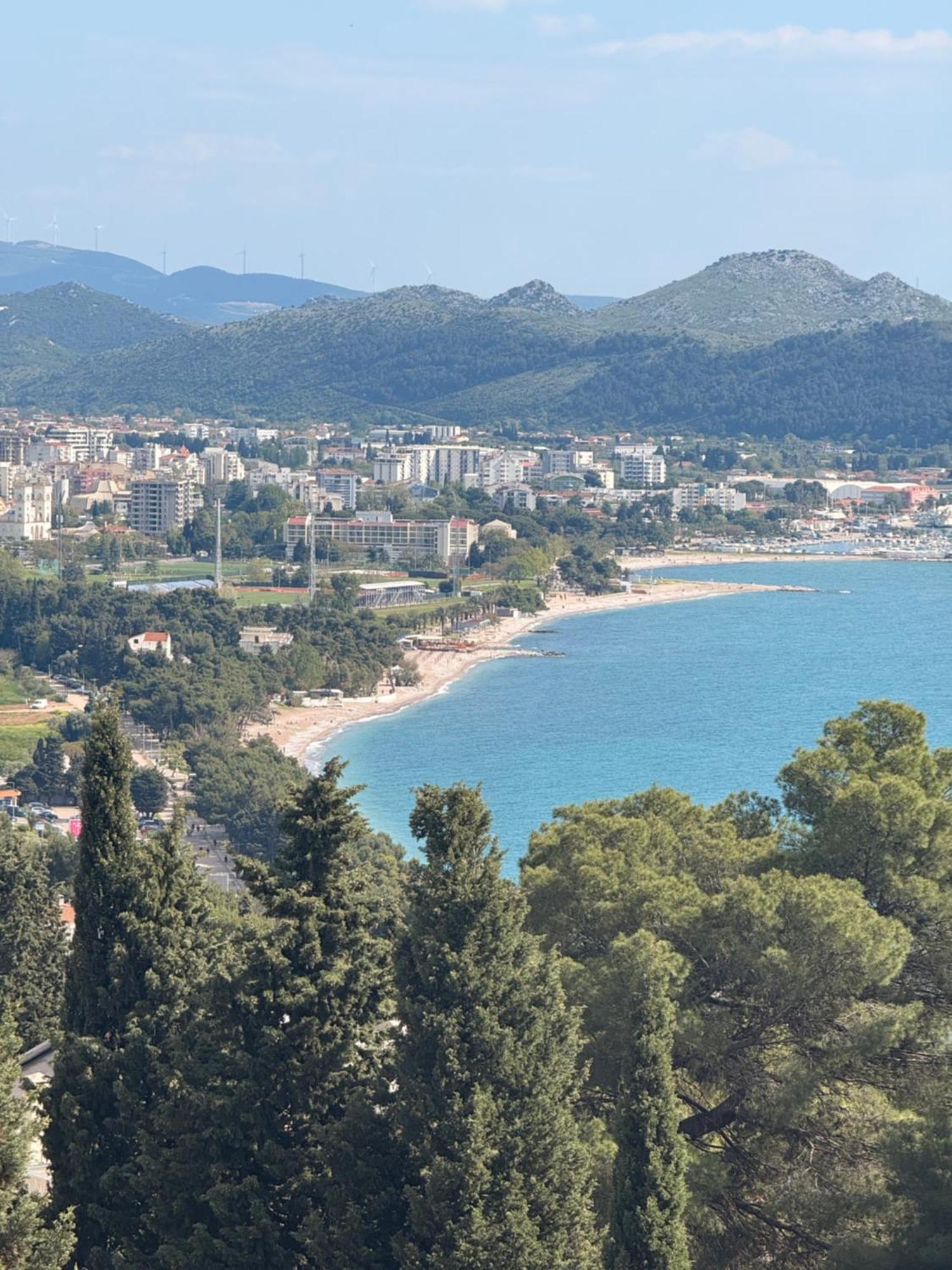 Apartmán Imperia Bar Exteriér fotografie